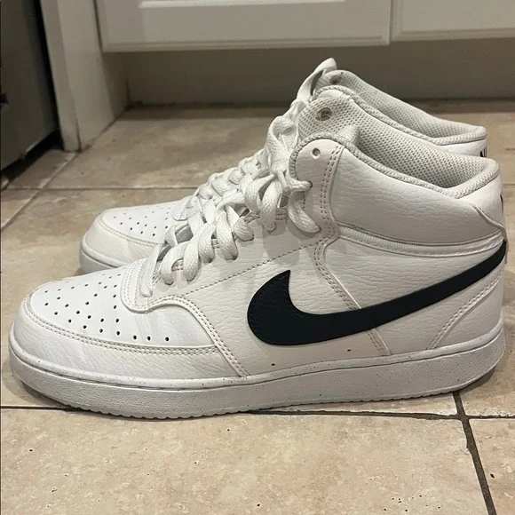 Nike court visions White and Black High-Tops - Picture 6 of 7